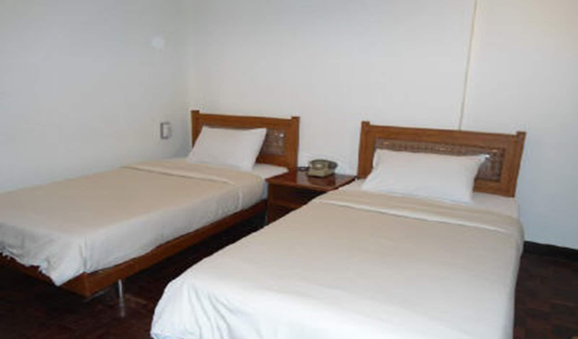 Ubon Hotel Ubon Ratchathani Extérieur photo