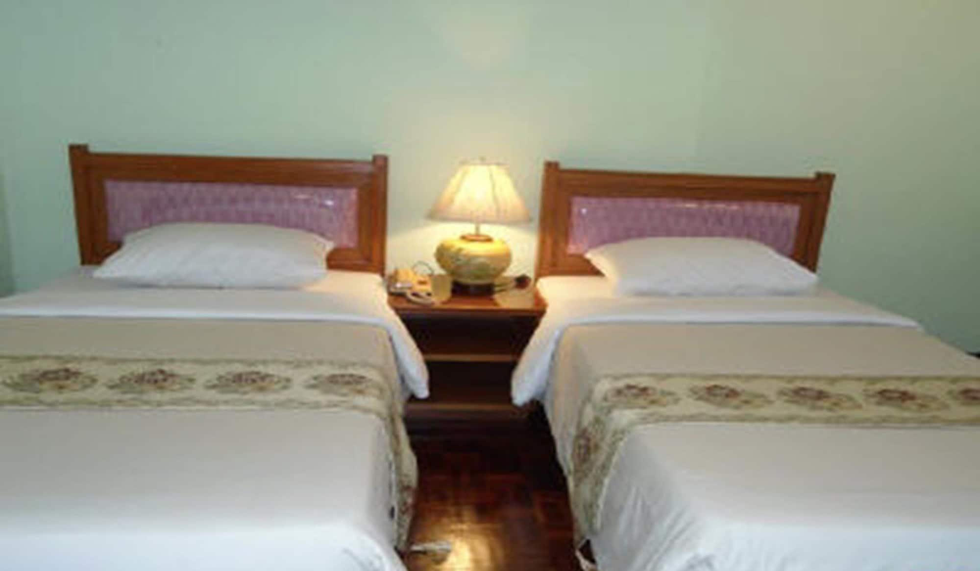 Ubon Hotel Ubon Ratchathani Extérieur photo