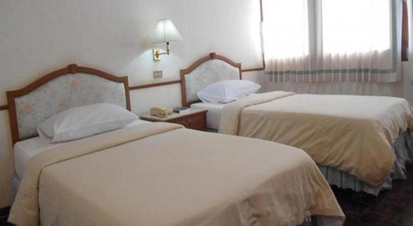 Ubon Hotel Ubon Ratchathani Extérieur photo