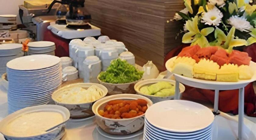Ubon Hotel Ubon Ratchathani Extérieur photo