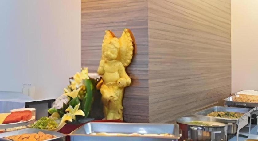 Ubon Hotel Ubon Ratchathani Extérieur photo